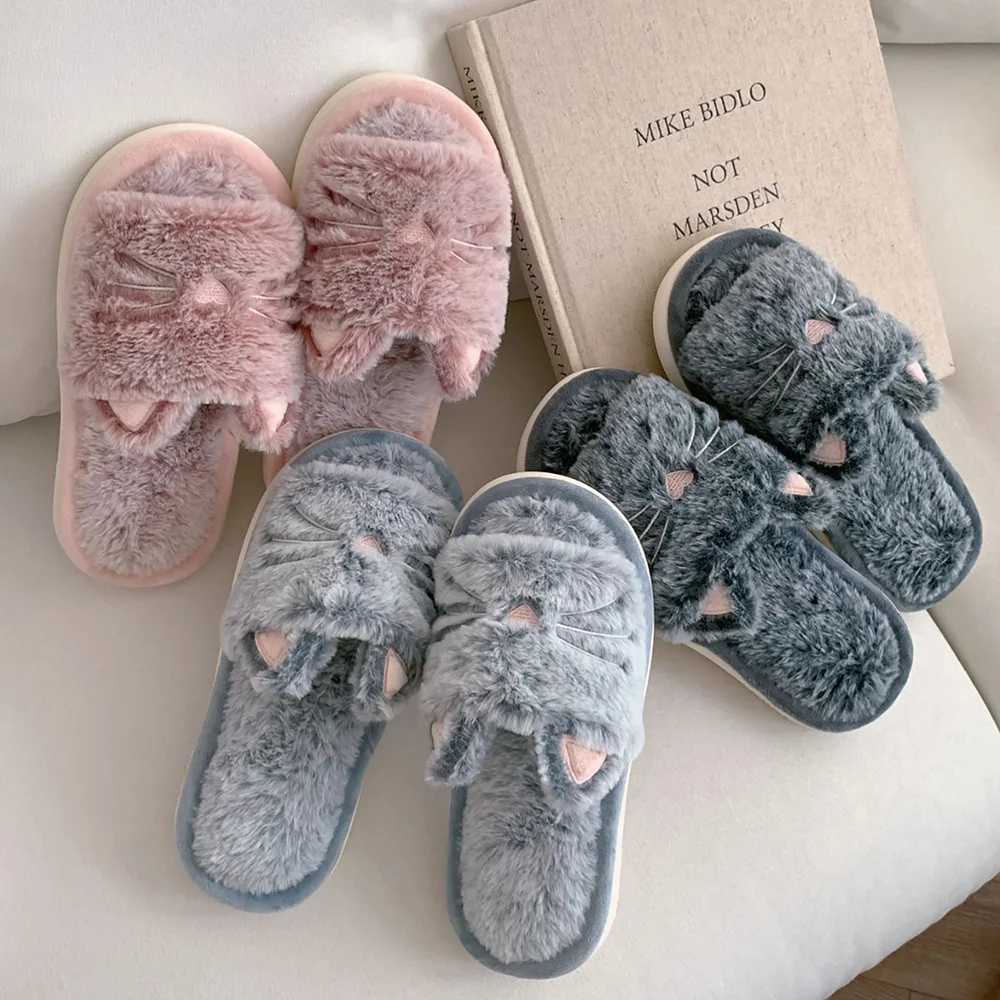 Little Cat Slipper